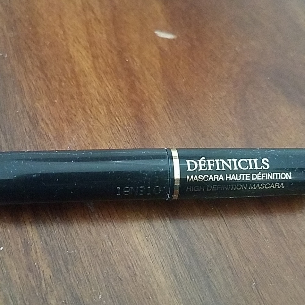 Lancome definicils mascara travel size.